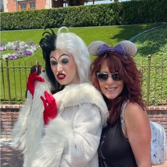 Like this listing to be notified when I go live🎊🥳🎊🥳 - Picture 3 of 12